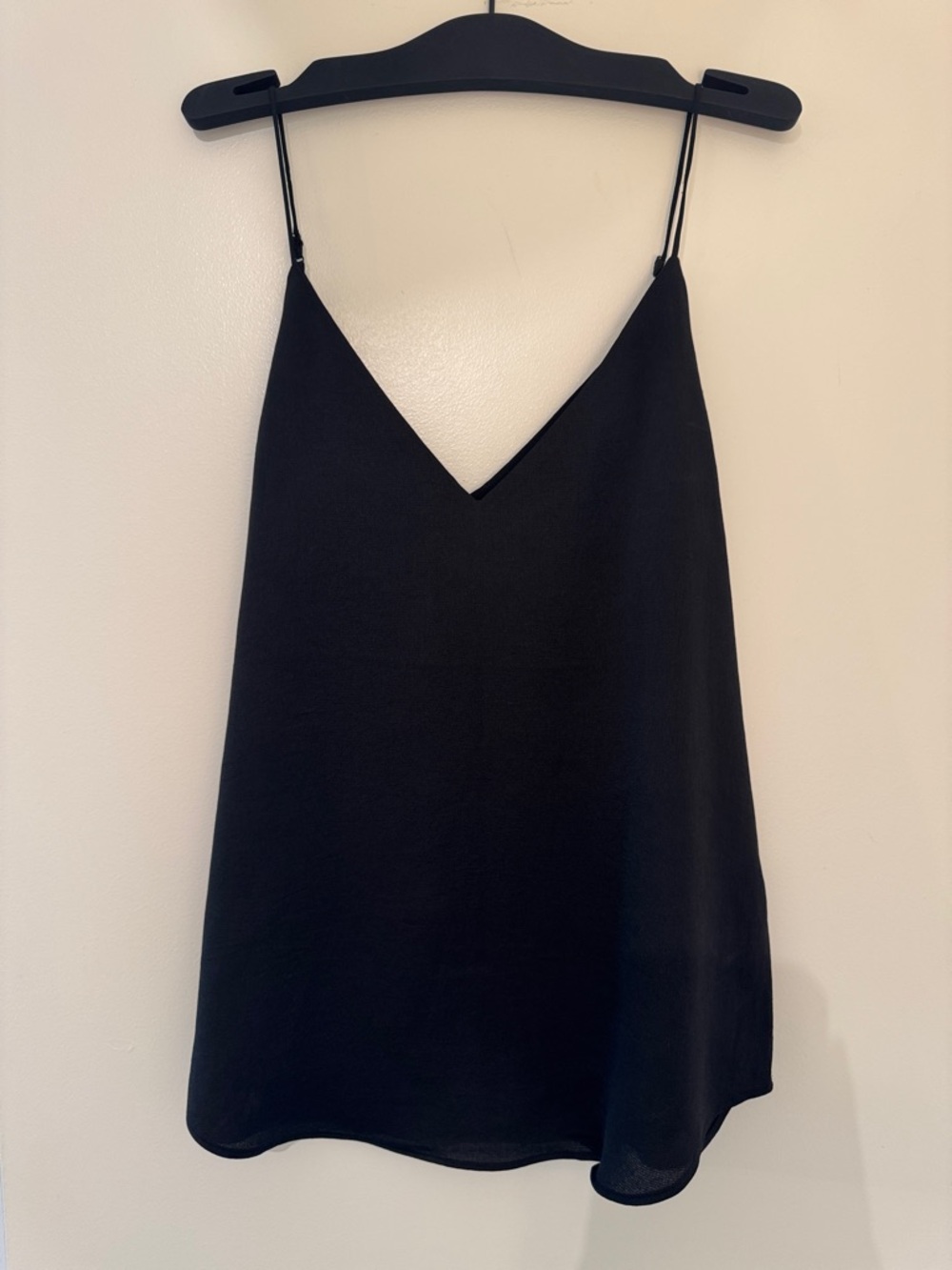 Express Black V-Neck Spaghetti Strap Cami